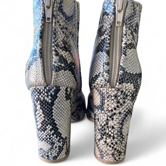JustFab Snakeskin Patterned Women's Boots - Picture 3 of 6